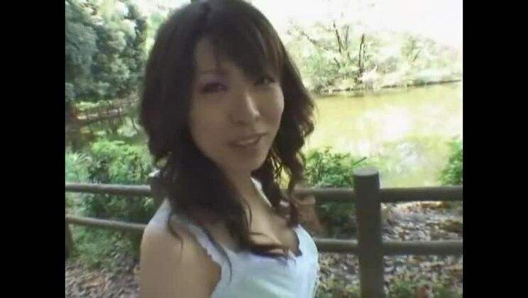Teasing Japanese Shizuku Natsukawa in private amateur XXX video