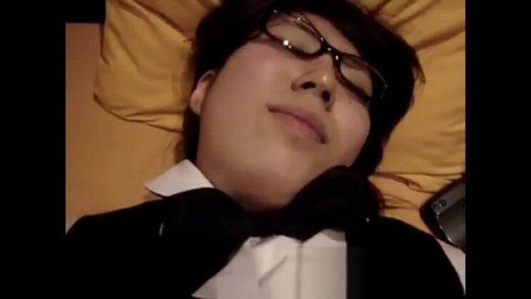 Lovely oriental gal performin in amazing amateur sex video