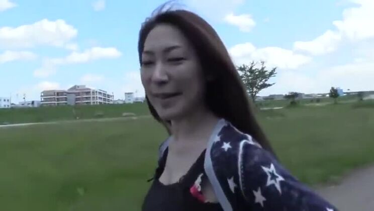 Spicy Japanese girl in public