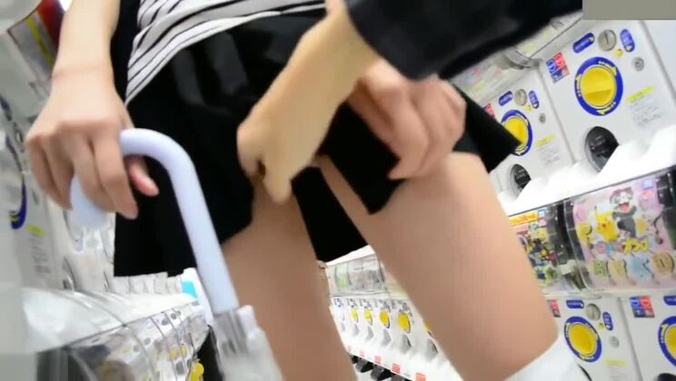 Bonny Japanese slut