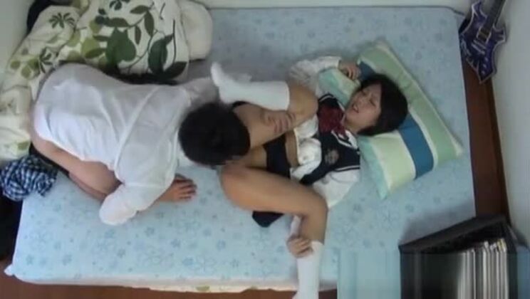 Awesome Japanese hussy in wild hardcore drilling