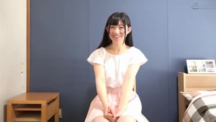 Sugar Japanese tart making a kinky fetish performance