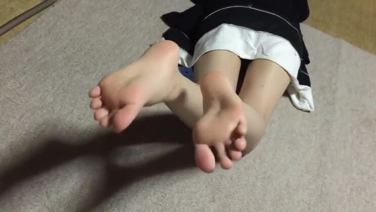 Snazzy Japanese female in real foot fetish porn