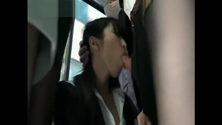 Pretty asian hussy making a kinky fetish performance