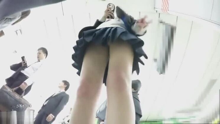 Winsome Japanese gal