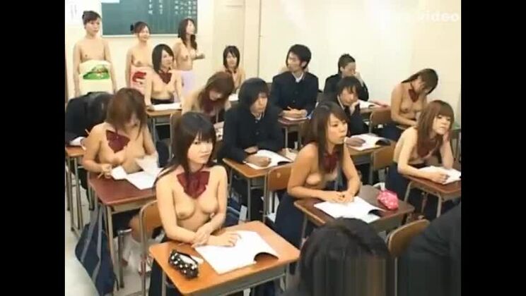 Pleasing busty Japanese girl in amateur porn