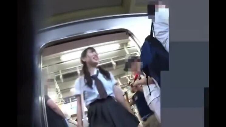 Enticing asian lady