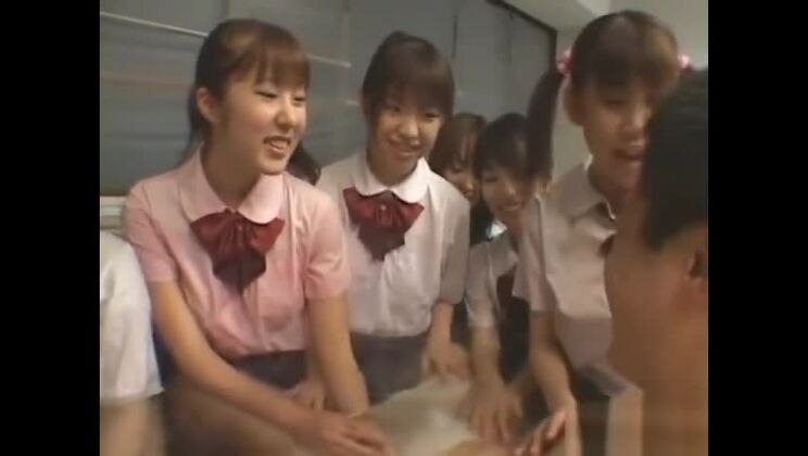 Fetching Japanese whore featuring blowjob video