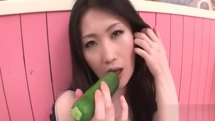 Good-looking Japanese Naomi Sugawara likes good anal sex